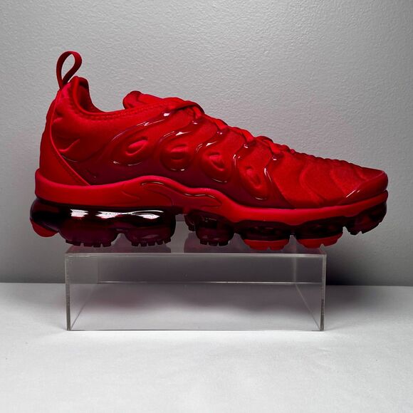 Men's Nike Air VaporMax Plus "Triple Red" Size 9 (CW6973-600) - Picture 2 of 9